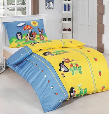 Krtek and  the strawberries